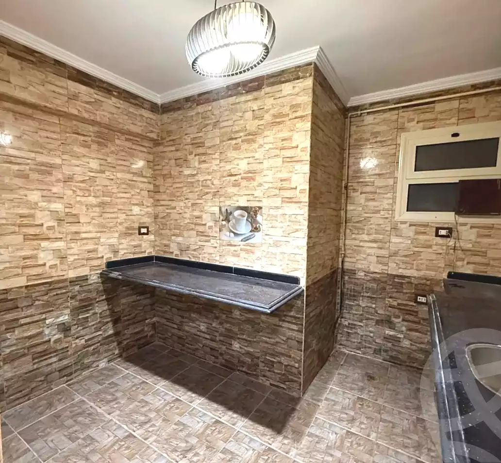https://aqarmap.com.eg/ar/listing/7103802-for-sale-alexandria-el-mandara-shr-jml-bd-lnsr