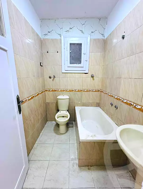 https://aqarmap.com.eg/ar/listing/7103987-for-sale-alexandria-al-agamy-el-kilo-21