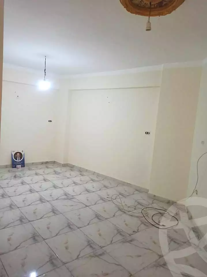 https://aqarmap.com.eg/ar/listing/7104087-for-rent-alexandria-al-agamy-lbytsh-al-aeda-al-kadema-st