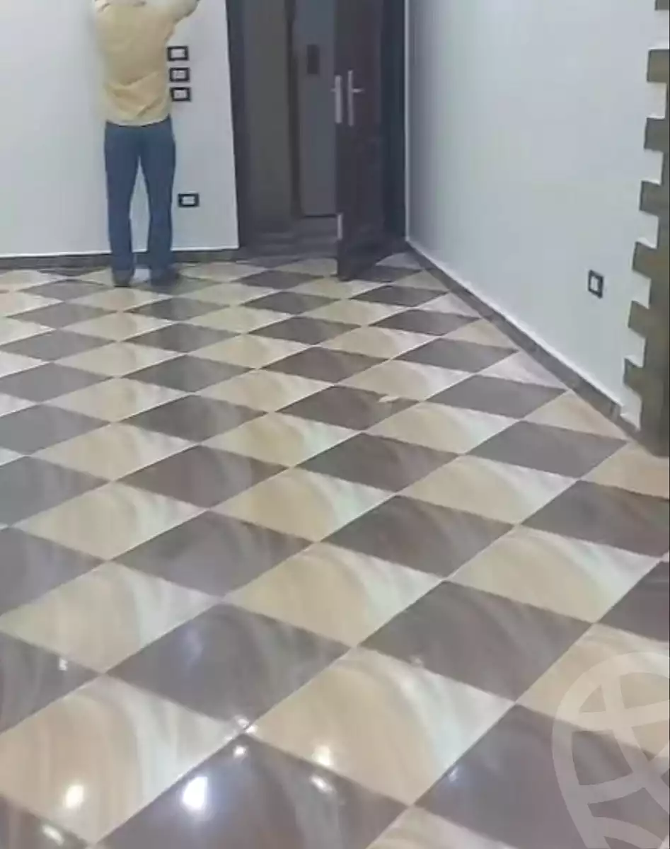 https://aqarmap.com.eg/ar/listing/7104079-for-sale-alexandria-sydy-bshr-sydy-bshr-qbly-hassan-refaat-st
