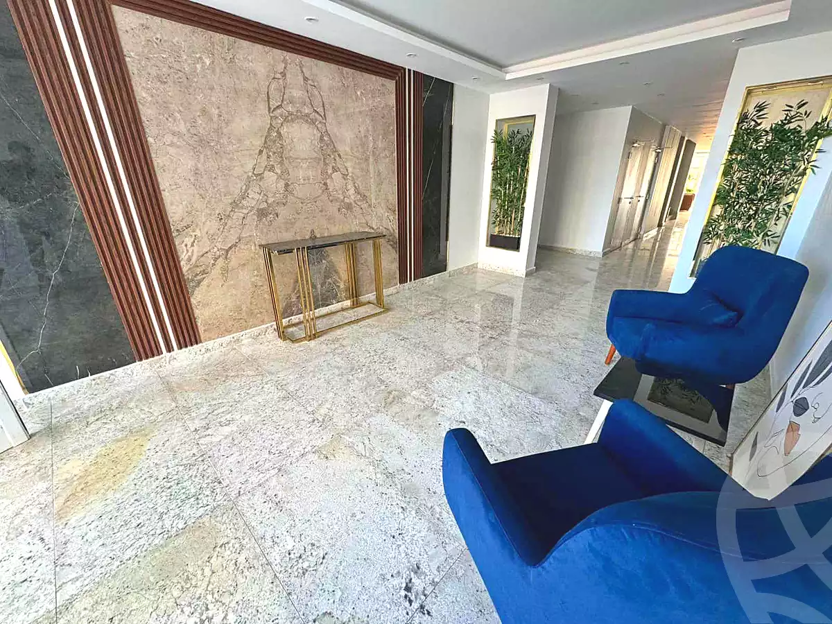 https://aqarmap.com.eg/en/listing/7104055-for-sale-cairo-new-administrative-capital-r7-scenario