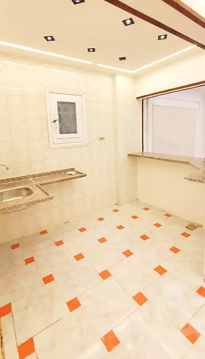https://aqarmap.com.eg/ar/listing/7104220-for-sale-alexandria-al-agamy-shataa-el-nakheel