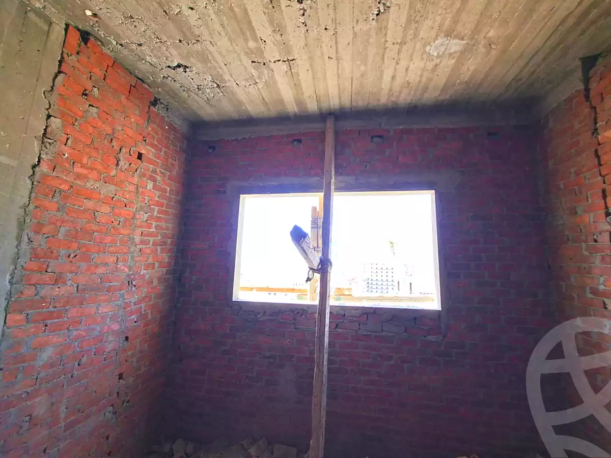 https://aqarmap.com.eg/ar/listing/7104318-for-sale-asyut-asyut-city-yousri-ragheb-st