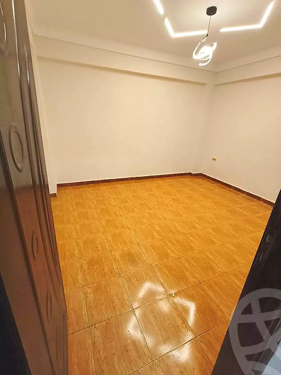 https://aqarmap.com.eg/ar/listing/7104385-for-sale-alexandria-lsywf-el-falki