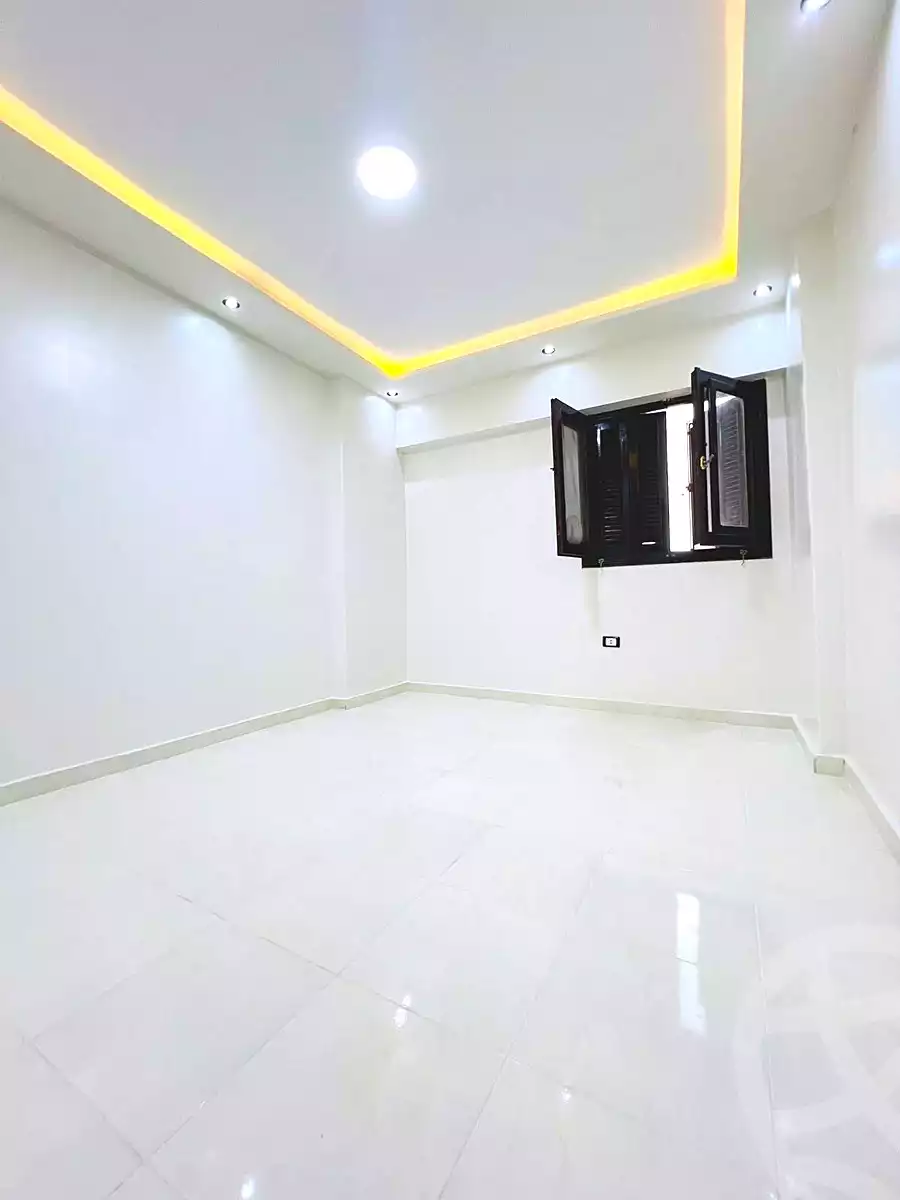 https://aqarmap.com.eg/ar/listing/7104418-for-sale-alexandria-al-agamy-shataa-el-nakheel