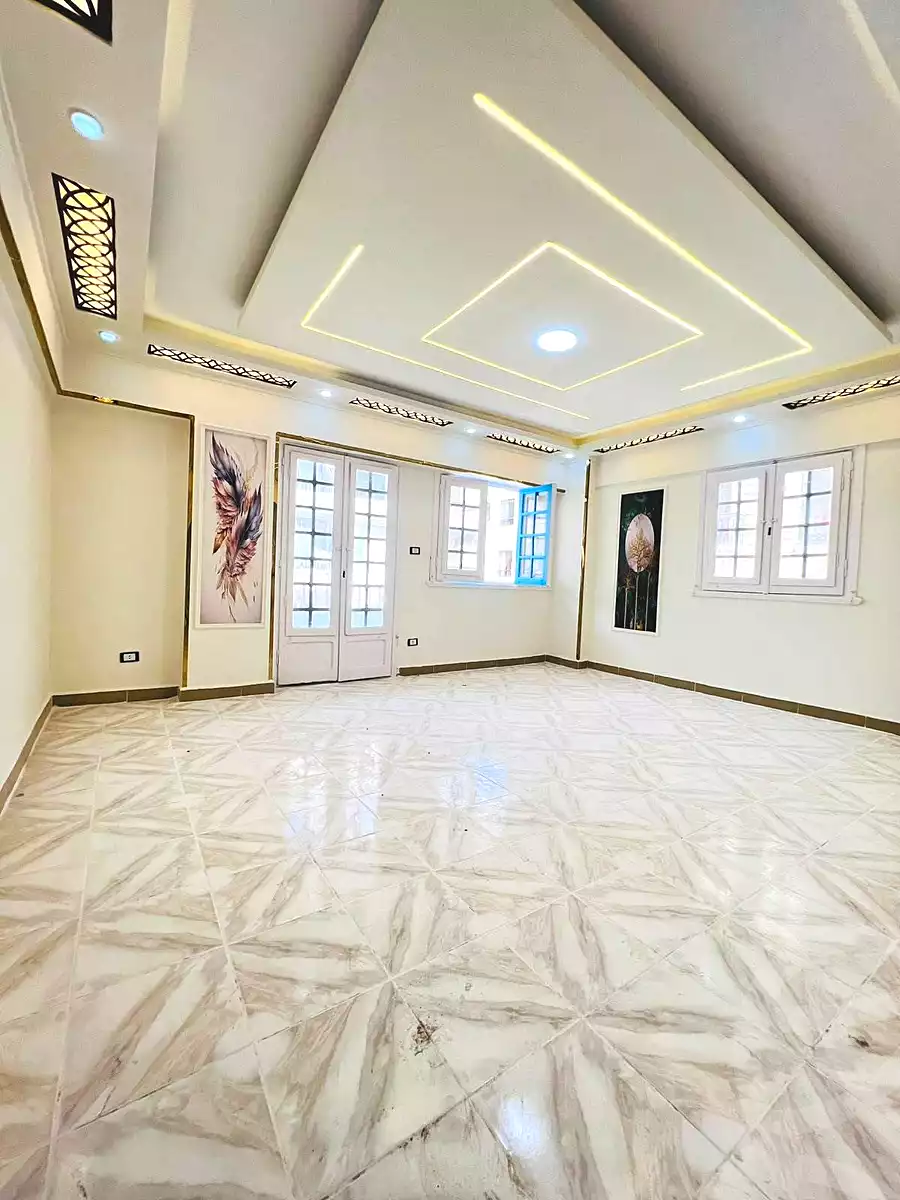 https://aqarmap.com.eg/ar/listing/7104432-for-sale-alexandria-al-agamy-shataa-el-nakheel