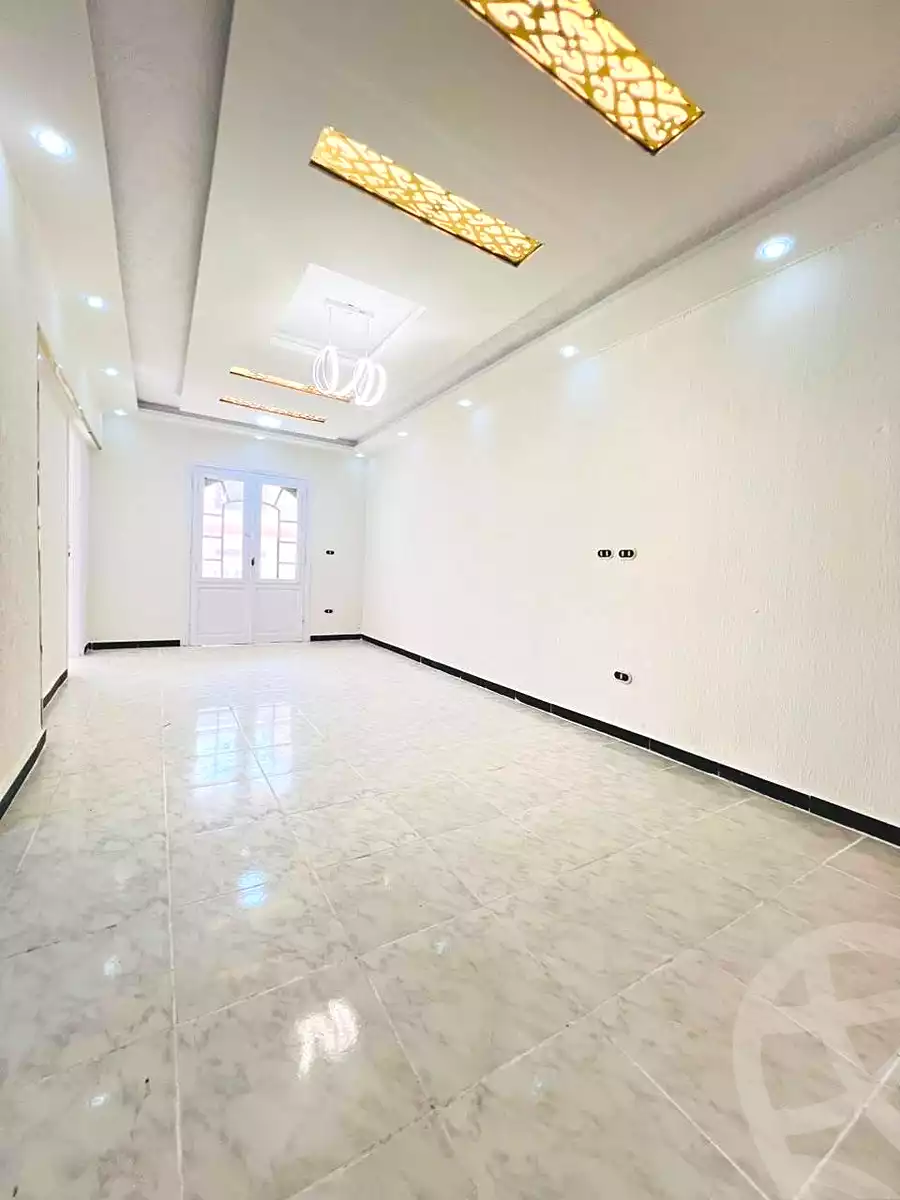 https://aqarmap.com.eg/ar/listing/7104472-for-sale-alexandria-al-agamy-shataa-el-nakheel