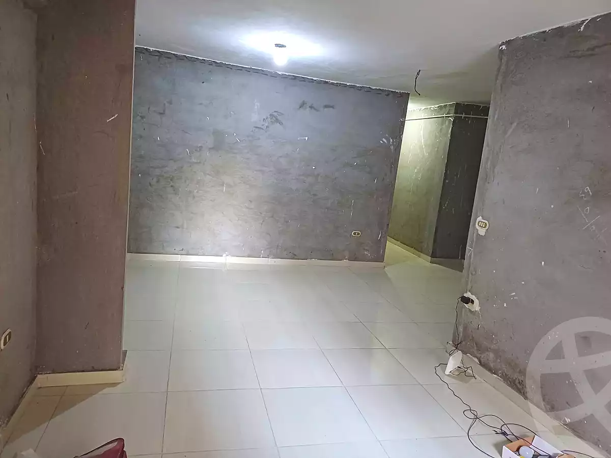 https://aqarmap.com.eg/ar/listing/7104545-for-sale-alexandria-al-agamy-el-hanouvel-el-salam-st