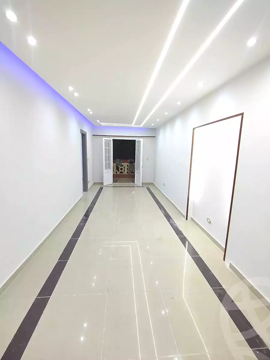 https://aqarmap.com.eg/ar/listing/7104583-for-sale-alexandria-lsywf-el-falki