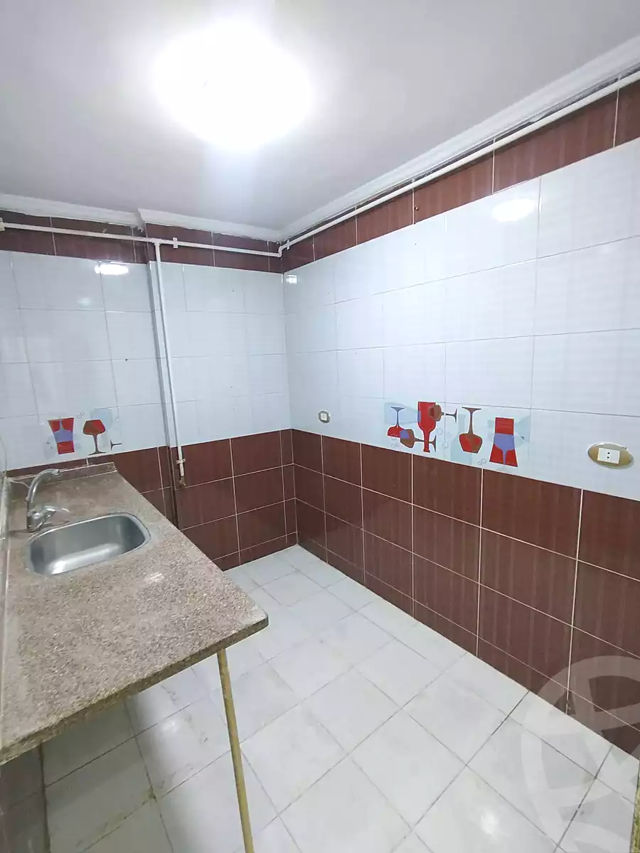 https://aqarmap.com.eg/ar/listing/7104583-for-sale-alexandria-lsywf-el-falki