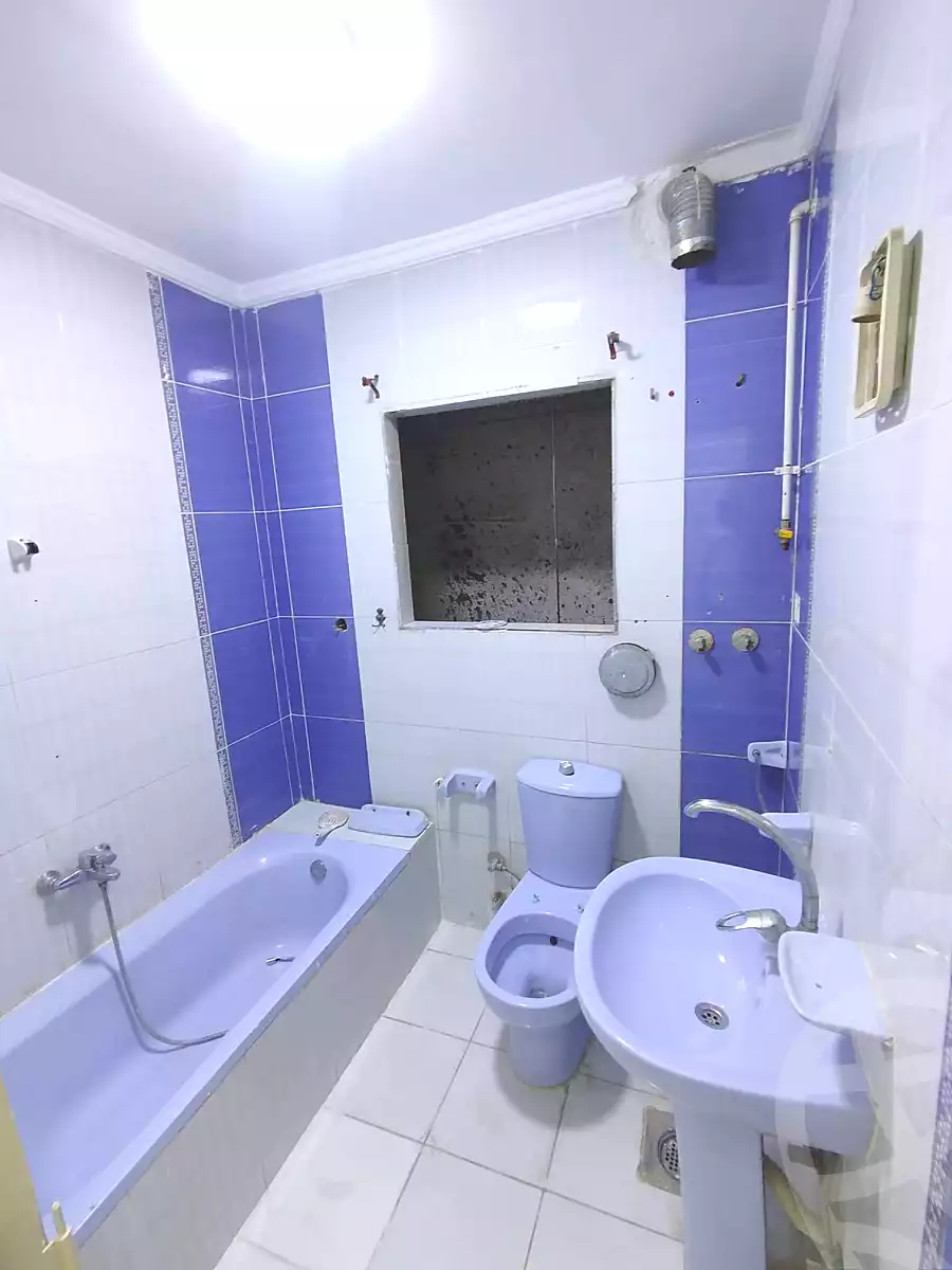 https://aqarmap.com.eg/ar/listing/7104583-for-sale-alexandria-lsywf-el-falki