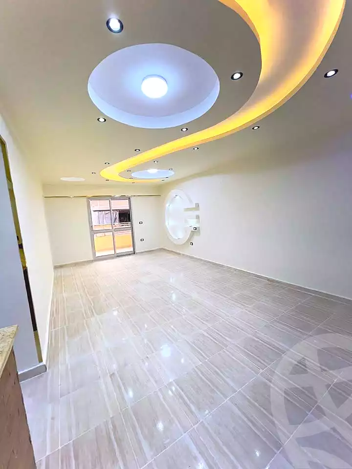 https://aqarmap.com.eg/ar/listing/7104684-for-sale-alexandria-al-agamy-shataa-el-nakheel
