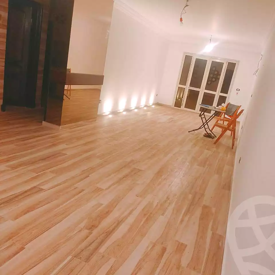 https://aqarmap.com.eg/ar/listing/7104745-for-rent-alexandria-lsywf-mostafa-kamel-st