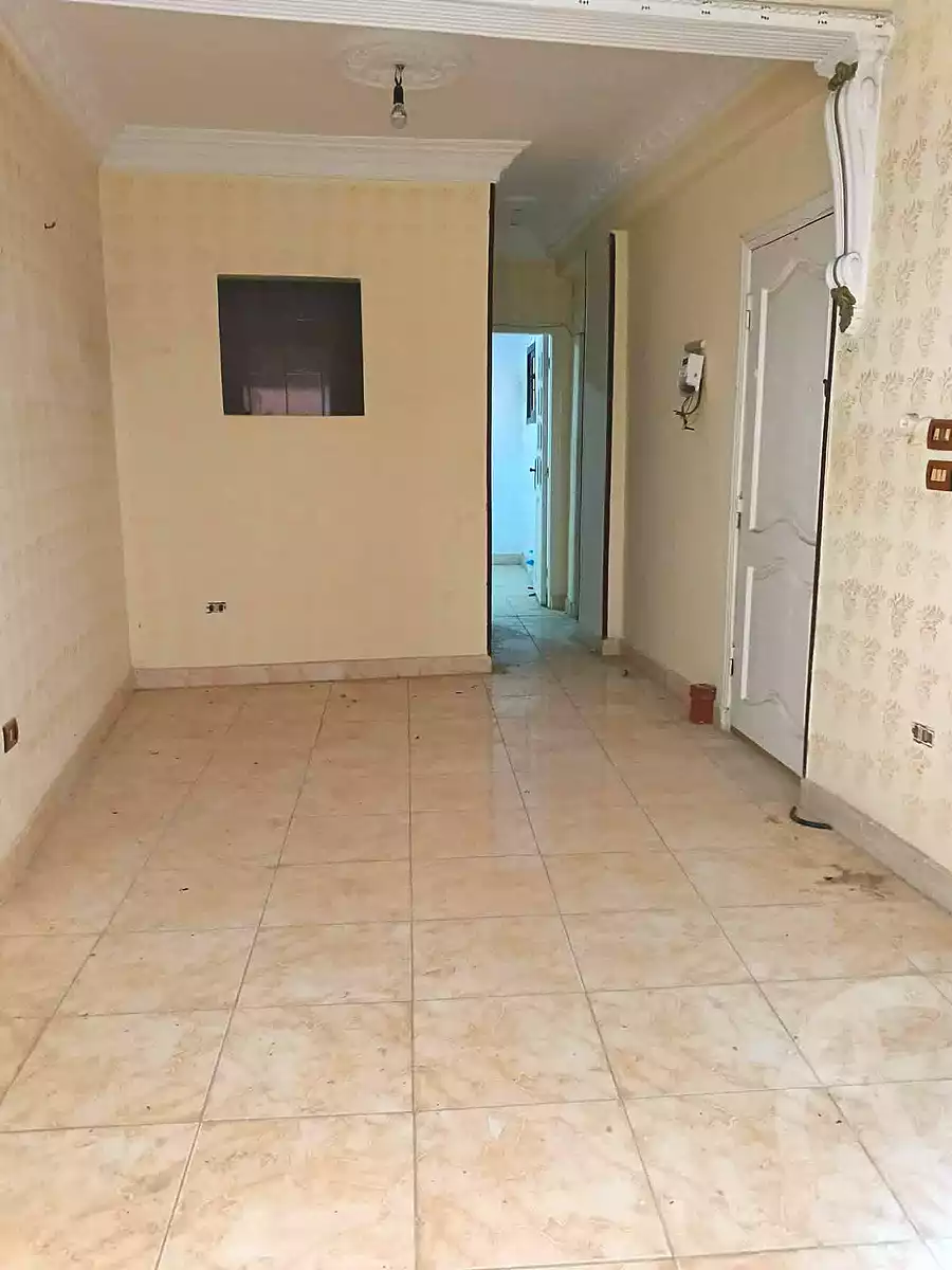 https://aqarmap.com.eg/ar/listing/7104816-for-sale-alexandria-al-agamy-bw-ywsf