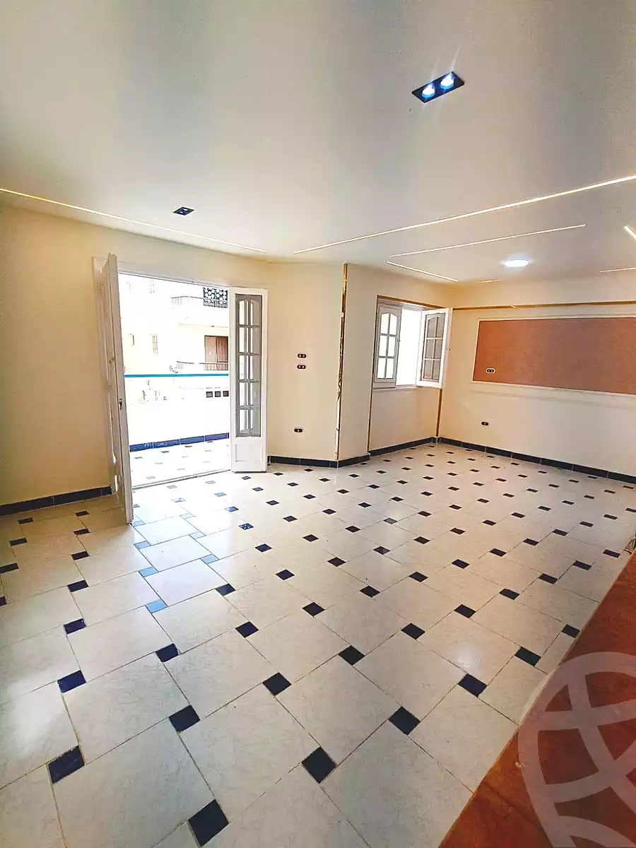 https://aqarmap.com.eg/ar/listing/7104814-for-sale-alexandria-al-agamy-shataa-el-nakheel