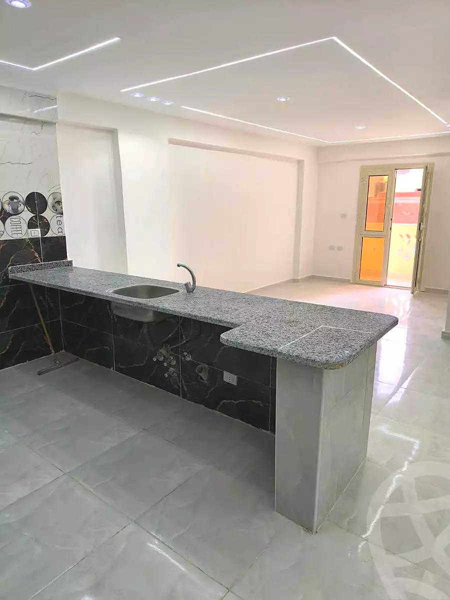 https://aqarmap.com.eg/ar/listing/7104841-for-sale-alexandria-al-agamy-lbytsh-bianchiii