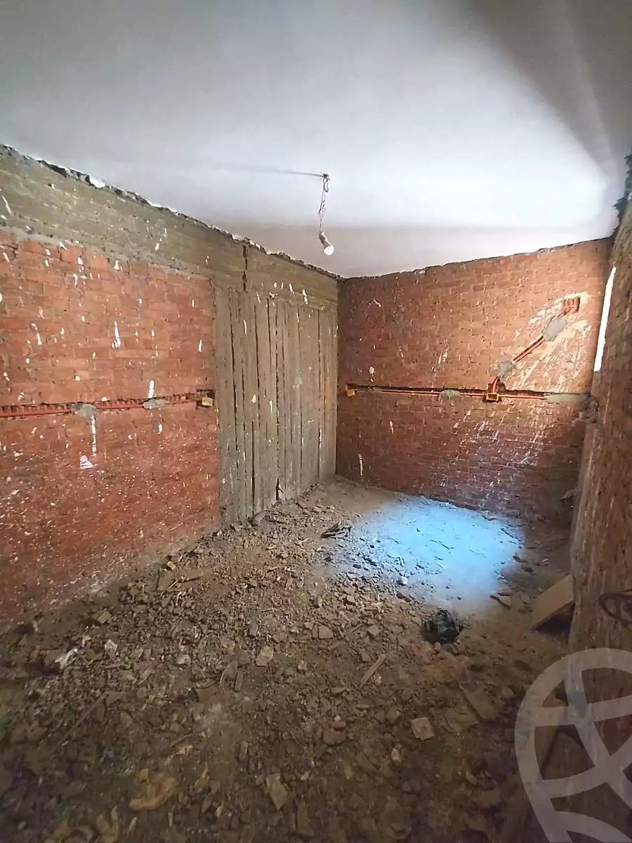 https://aqarmap.com.eg/en/listing/7104889-for-sale-cairo-helwan-helwan-el-sharkeya-el-maraghi-st