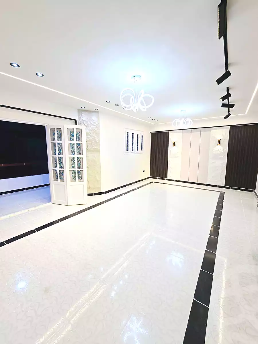 https://aqarmap.com.eg/ar/listing/7104907-for-sale-alexandria-al-agamy-shataa-el-nakheel