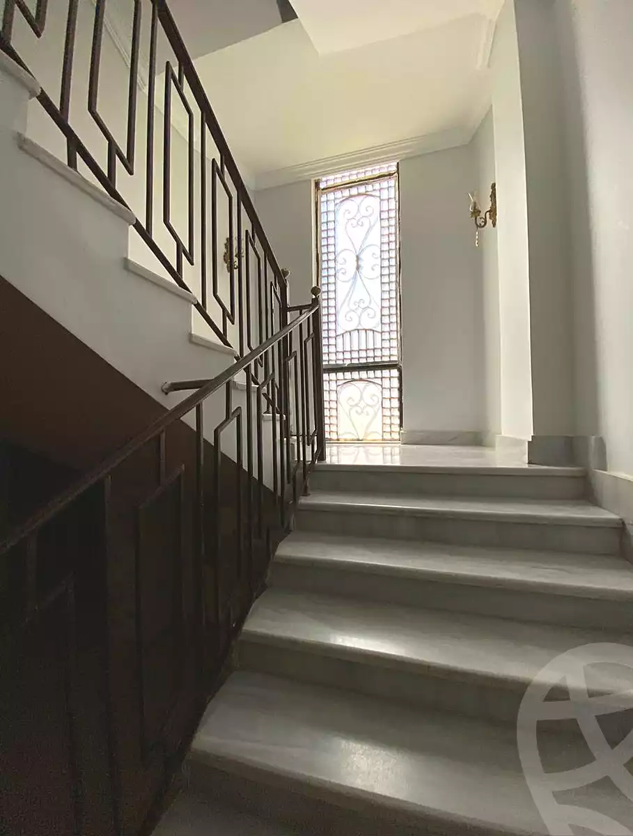 https://aqarmap.com.eg/ar/listing/7104920-for-sale-cairo-6th-of-october-tryq-wsl-dhshwr
