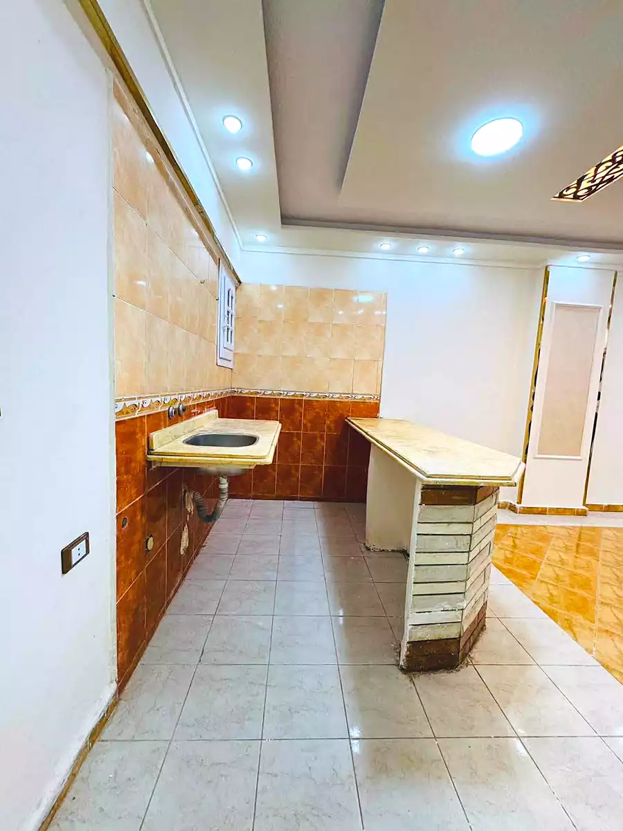 https://aqarmap.com.eg/ar/listing/7104962-for-sale-alexandria-al-agamy-shataa-el-nakheel