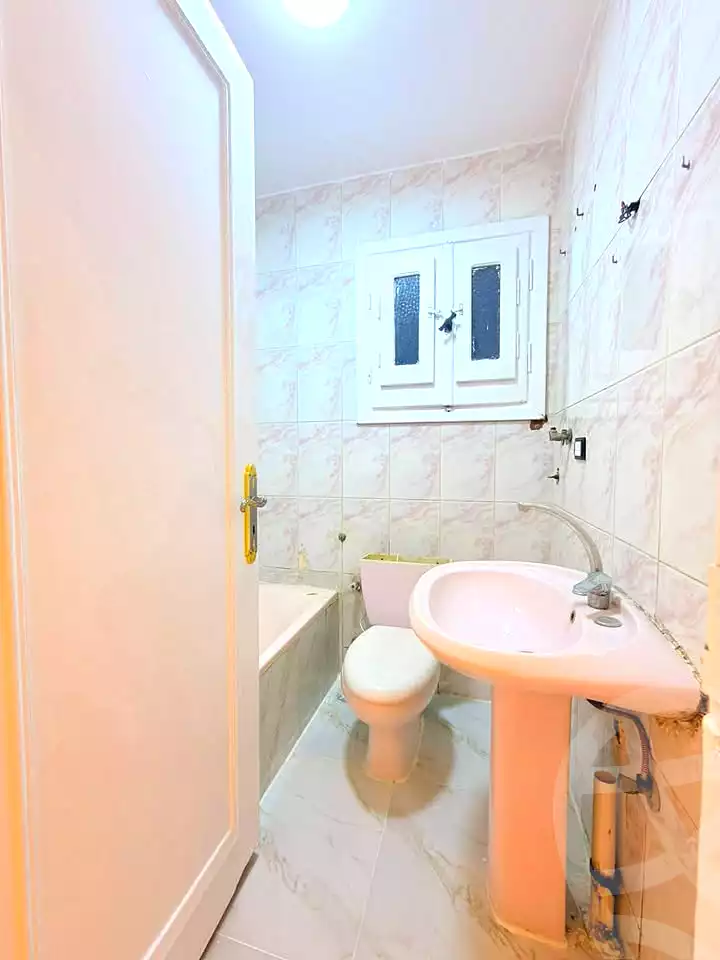 https://aqarmap.com.eg/ar/listing/7104975-for-sale-alexandria-al-agamy-shataa-el-nakheel