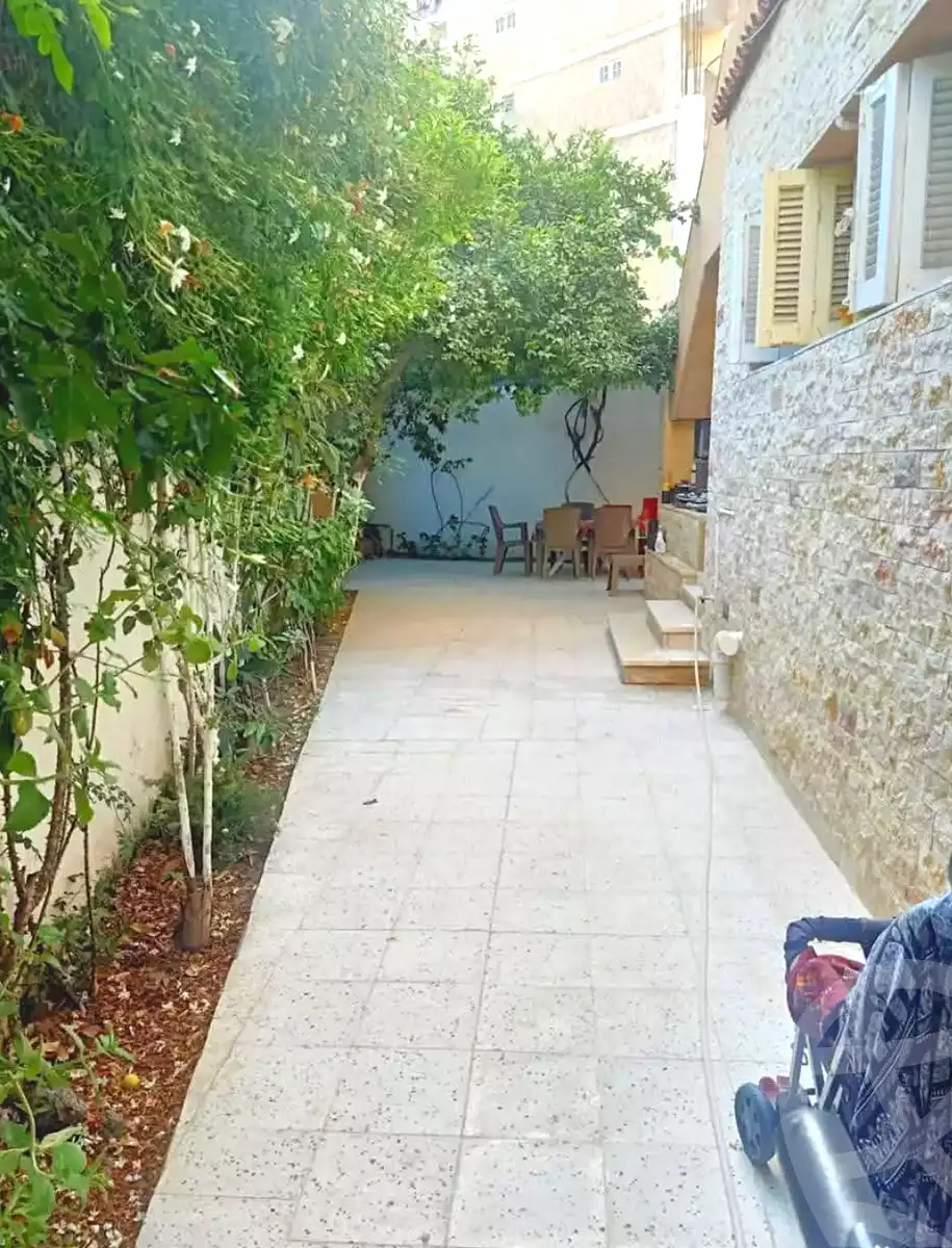 https://aqarmap.com.eg/ar/listing/7104491-for-sale-alexandria-al-agamy-lbytsh-al-aeda-al-kadema-st