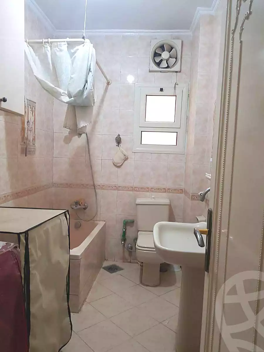 https://aqarmap.com.eg/en/listing/7104994-for-sale-cairo-faisal-shareaa-el-malek-fasel