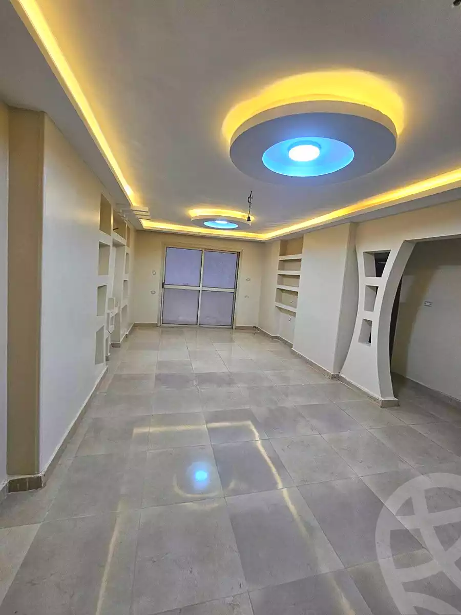https://aqarmap.com.eg/ar/listing/7105004-for-sale-cairo-elnozha-Streettt-27