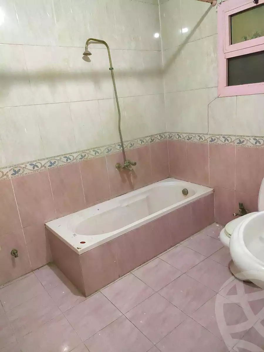 https://aqarmap.com.eg/en/listing/7105140-for-rent-cairo-faisal-shareaa-el-malek-fasel