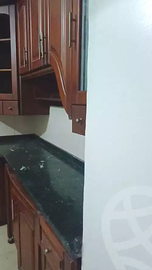 https://aqarmap.com.eg/ar/listing/7102793-for-rent-qalyubia-el-khsos-izbat-el-nakhl-el-farid-st