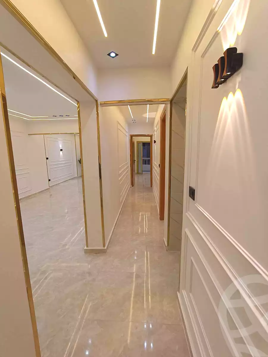 https://aqarmap.com.eg/en/listing/7105551-for-sale-alexandria-el-asafra-l-sfr-bhry