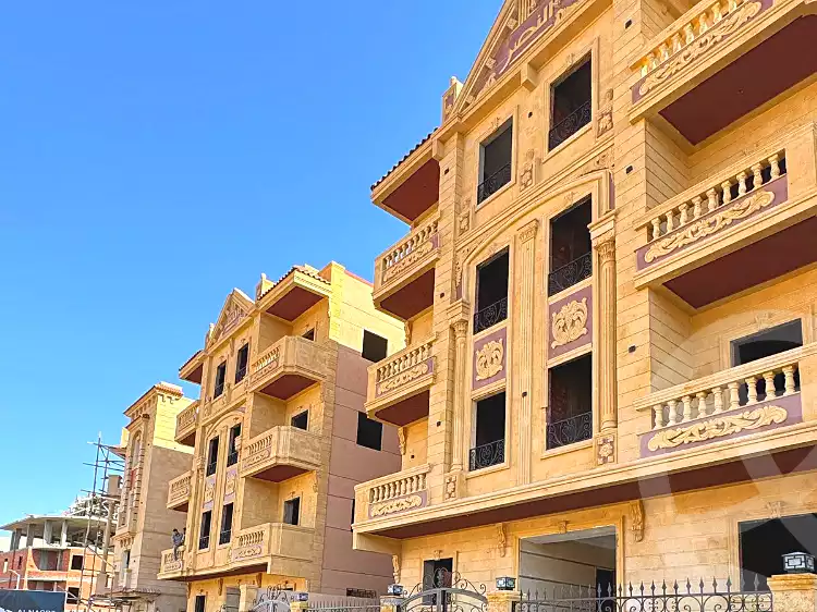 https://aqarmap.com.eg/ar/listing/7104144-for-sale-cairo-badr-city-hai-el-ashgar-featured-neighborhood-el-imam-el-bokhary-st