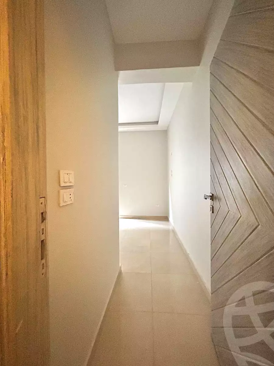 https://aqarmap.com.eg/ar/listing/7105690-for-rent-cairo-new-cairo-ganob-el-akadamiya-south-academy-h-amr-ibn-el-ass-st