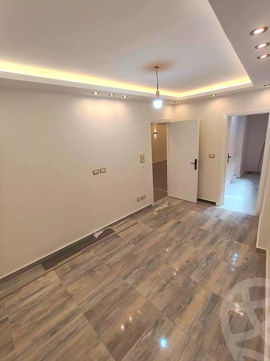 https://aqarmap.com.eg/en/listing/7105796-for-sale-alexandria-miami-mahmoud-el-isawy-st