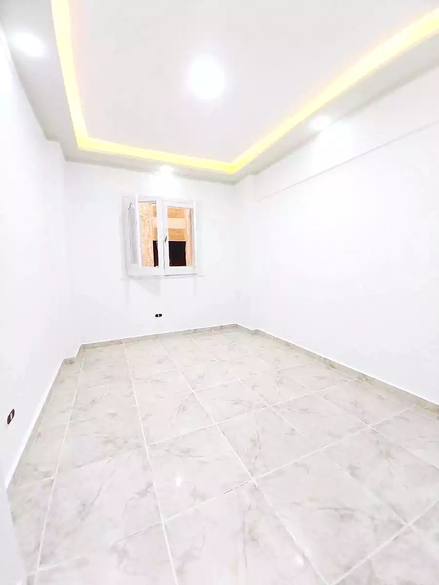 https://aqarmap.com.eg/en/listing/7105946-for-sale-alexandria-al-agamy-shataa-el-nakheel