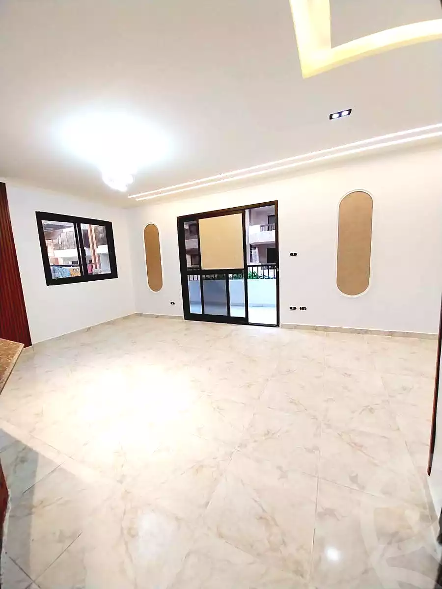 https://aqarmap.com.eg/en/listing/7105946-for-sale-alexandria-al-agamy-shataa-el-nakheel