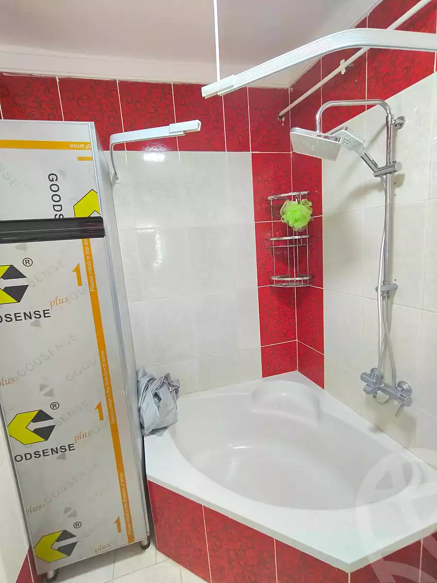 https://aqarmap.com.eg/en/listing/7105912-for-sale-alexandria-miami-el-sebaey-st