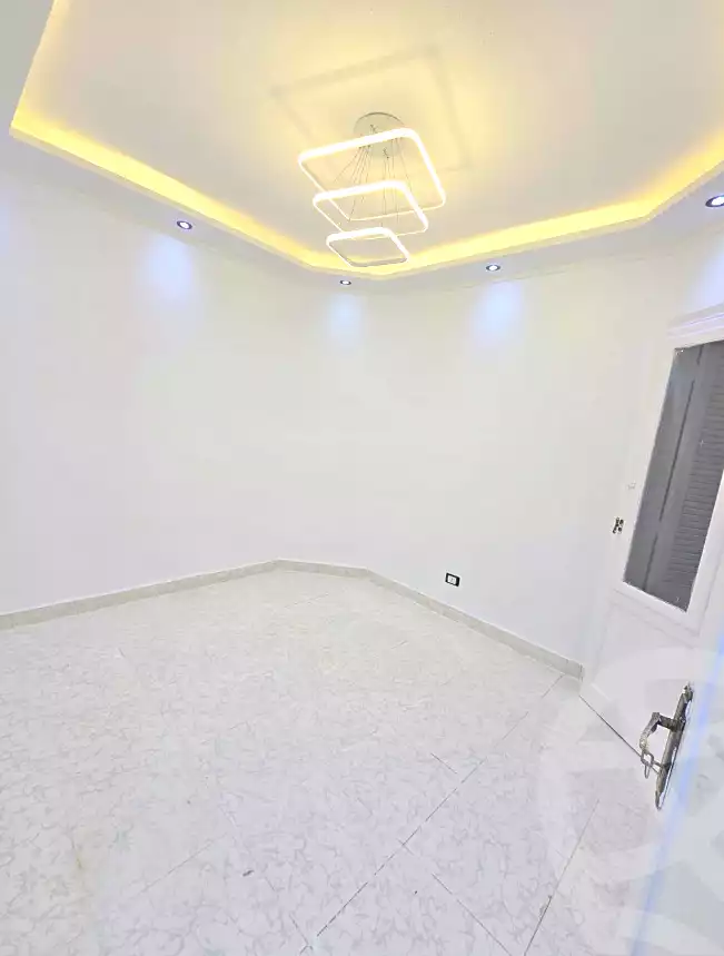 https://aqarmap.com.eg/ar/listing/7106001-for-sale-alexandria-al-agamy-shataa-el-nakheel-street-10