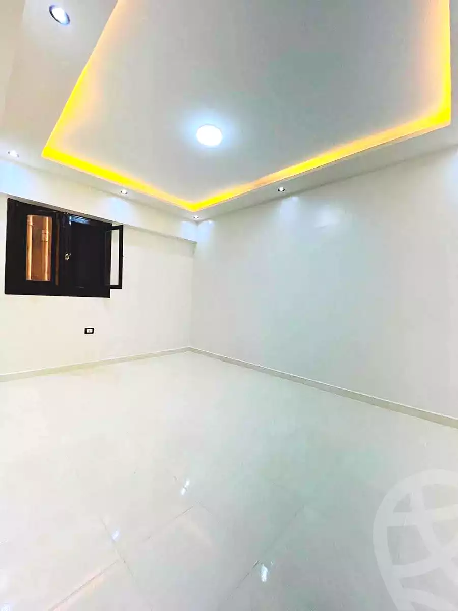 https://aqarmap.com.eg/ar/listing/7106008-for-sale-alexandria-al-agamy-shataa-el-nakheel