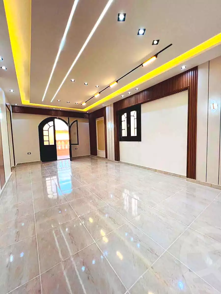 https://aqarmap.com.eg/ar/listing/7106008-for-sale-alexandria-al-agamy-shataa-el-nakheel
