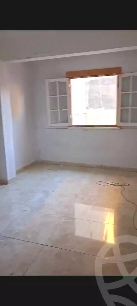 https://aqarmap.com.eg/en/listing/7106057-for-sale-alexandria-camp-cesar