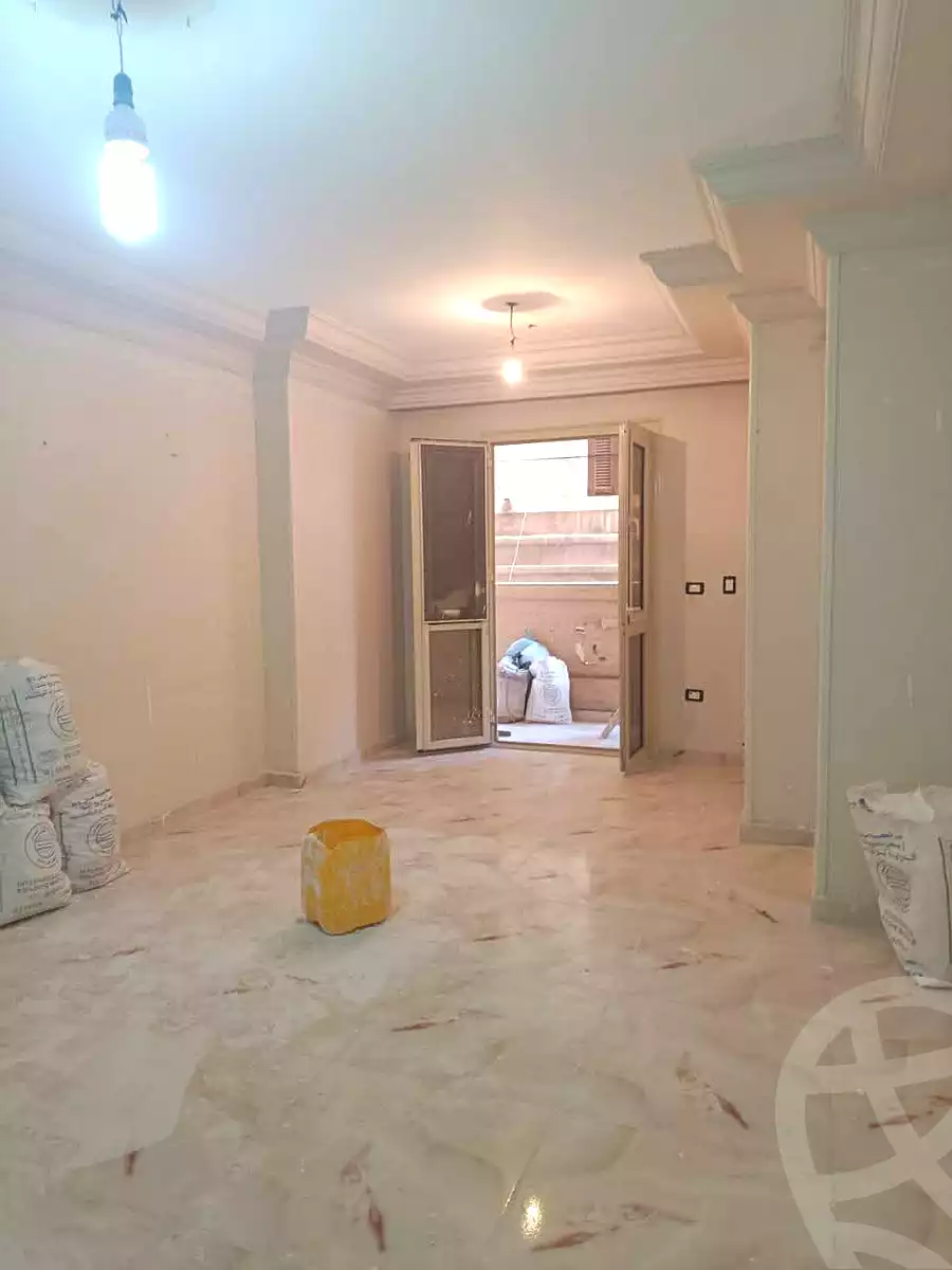 https://aqarmap.com.eg/en/listing/7106295-for-sale-alexandria-camp-cesar-port-said-street