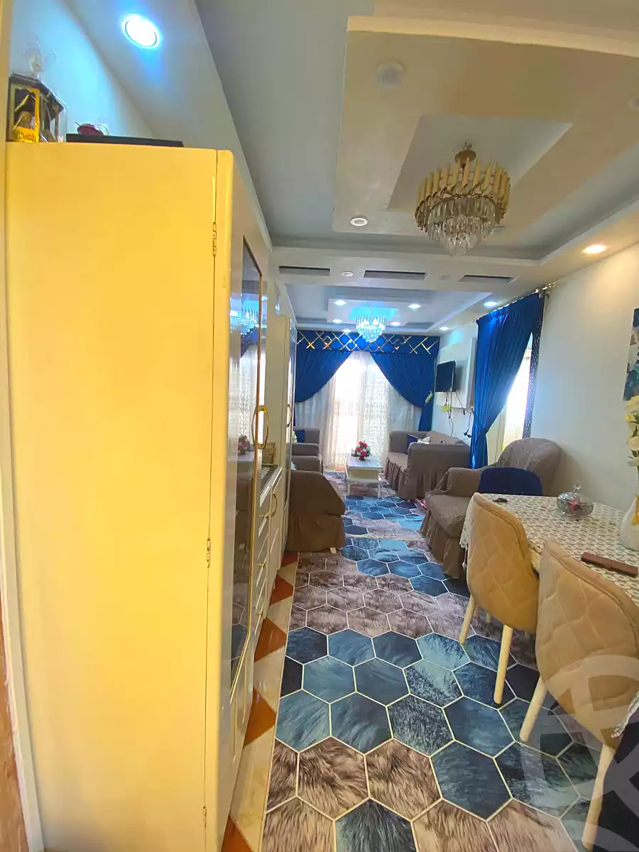 https://aqarmap.com.eg/ar/listing/7106385-for-sale-alexandria-al-agamy-el-hanouvel-yathreb-st
