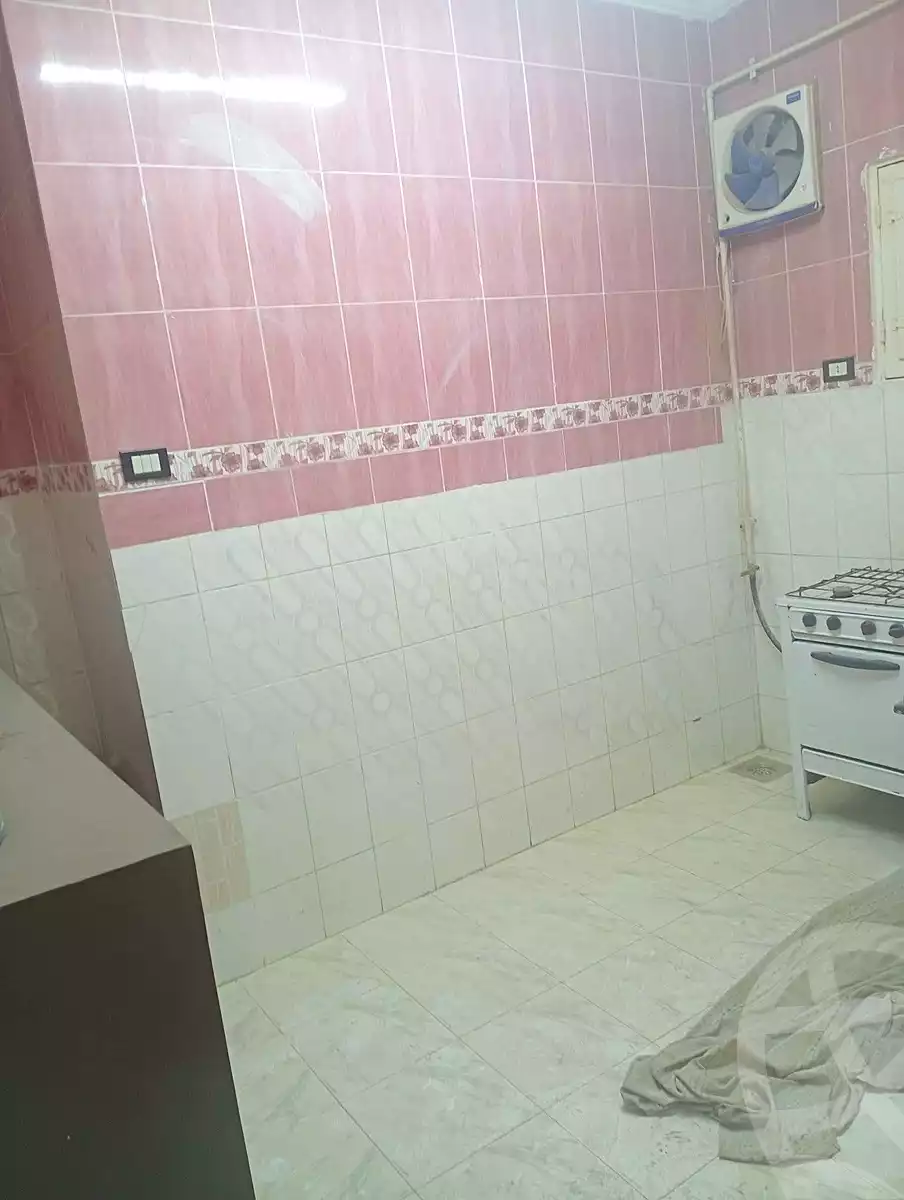 https://aqarmap.com.eg/en/listing/7106536-for-sale-cairo-helwan-helwan-el-sharkeya-zaki-hawas-st