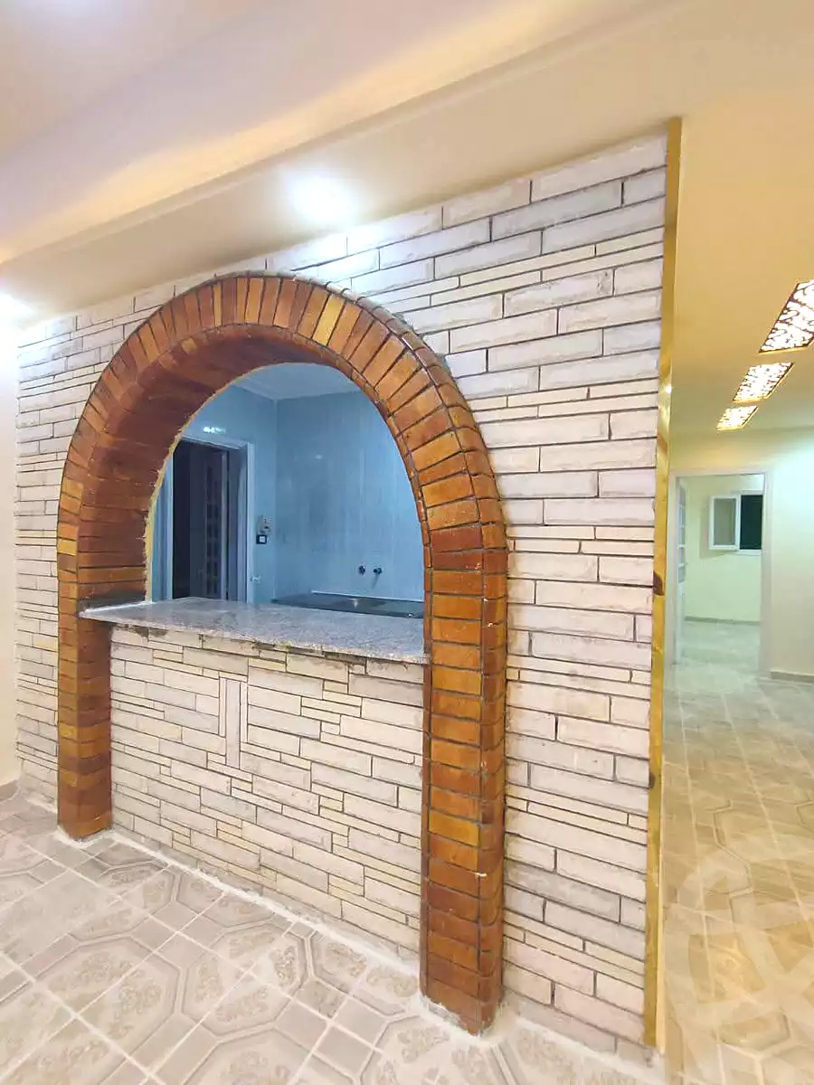 https://aqarmap.com.eg/ar/listing/7106533-for-sale-alexandria-al-agamy-shataa-el-nakheel