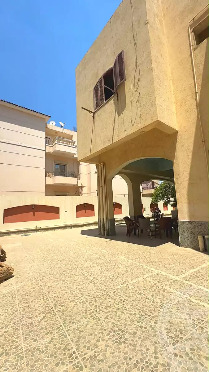 https://aqarmap.com.eg/ar/listing/7106527-for-sale-cairo-new-cairo-el-narges-el-narges-6-okba-ebn-nafeaa-st
