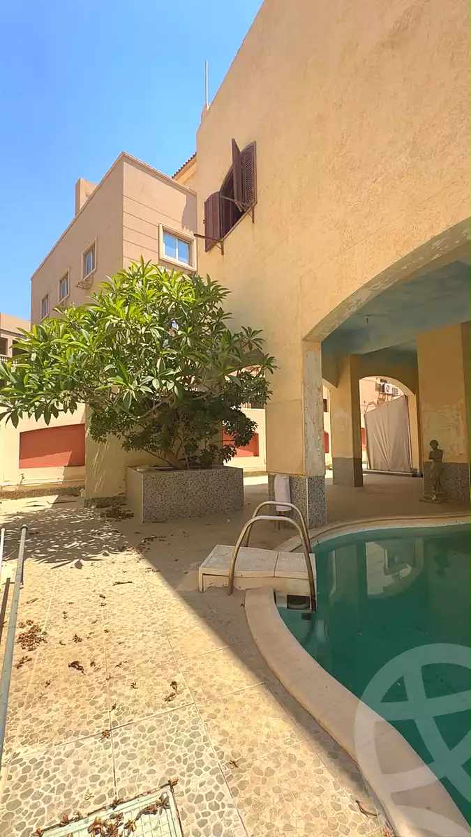 https://aqarmap.com.eg/ar/listing/7106527-for-sale-cairo-new-cairo-el-narges-el-narges-6-okba-ebn-nafeaa-st