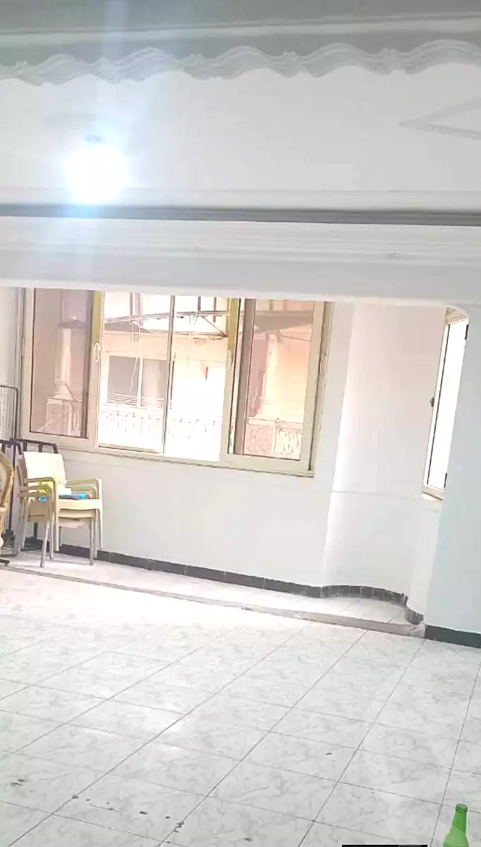 https://aqarmap.com.eg/ar/listing/7106645-for-rent-alexandria-el-asafra-shr-mlk-hfny