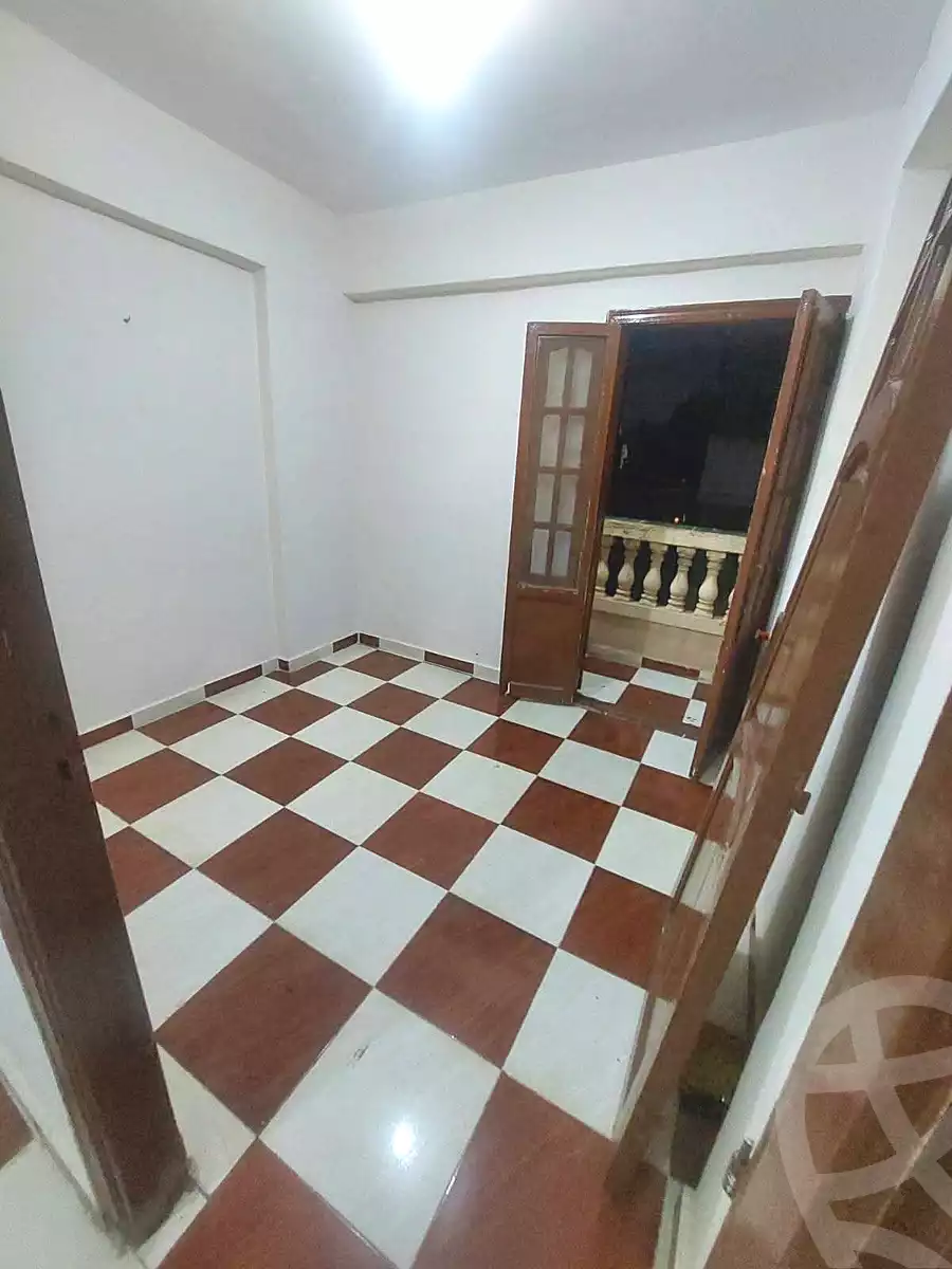 https://aqarmap.com.eg/ar/listing/7106657-for-sale-alexandria-el-asafra-l-sfr-qbly