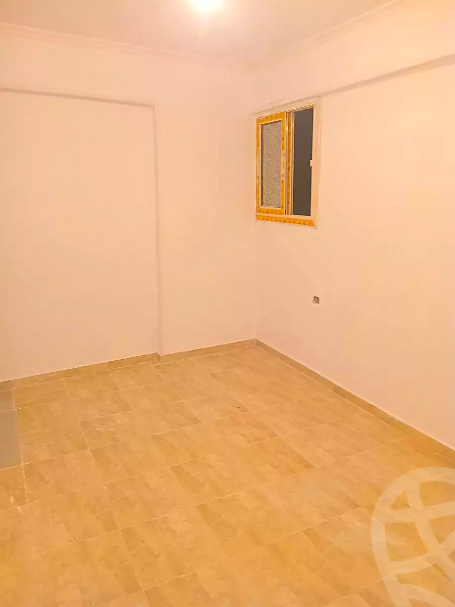 https://aqarmap.com.eg/en/listing/7106763-for-sale-alexandria-el-asafra-shr-45
